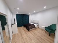 614642147:  en Madrid