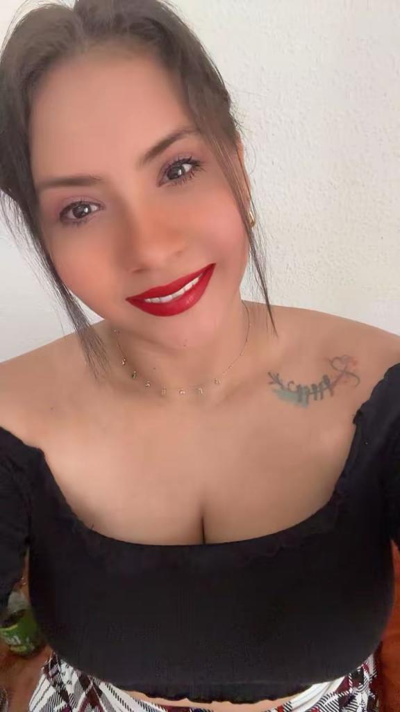 642424665: Chica busca chico en Orense