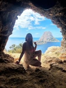 634602210: Chica busca chico en Álava