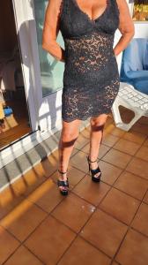 664081291: Chica busca chico en Pontevedra