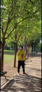 613456055: Chico busca chica en Madrid