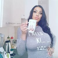 744654163: Transexual en Huelva