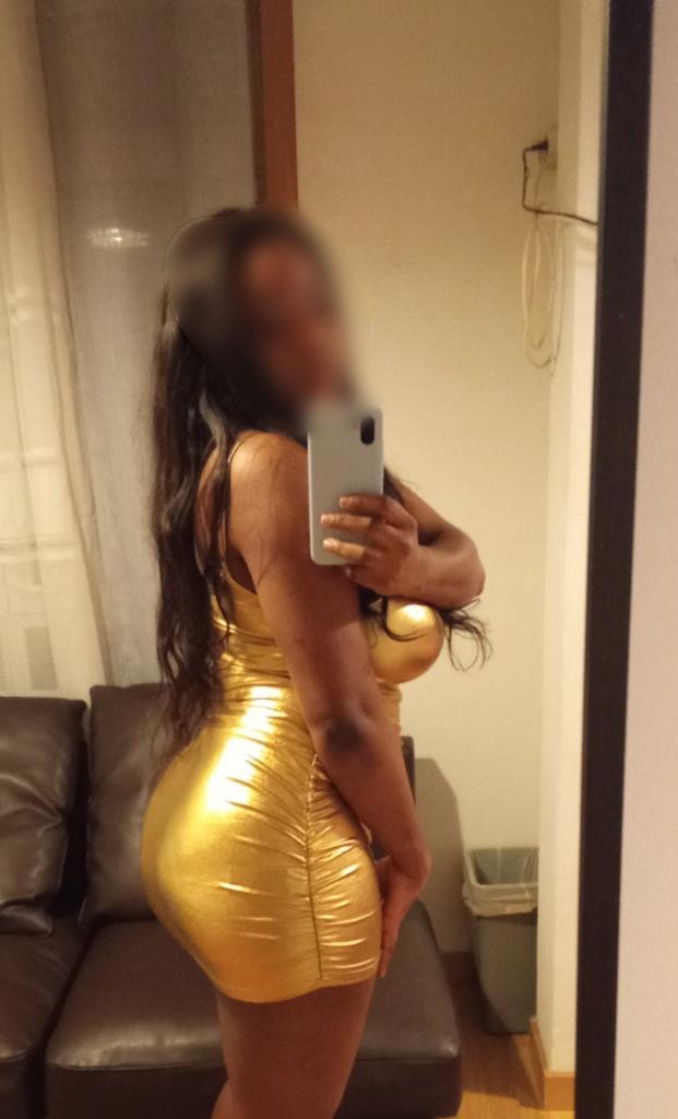 Chica busca chico en La Coruña: 