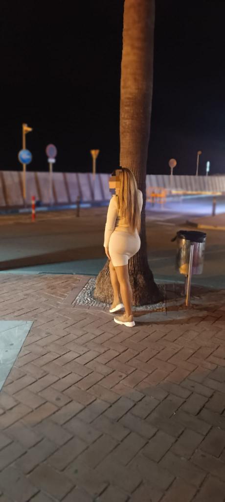 673602408: Chica busca chico en Málaga