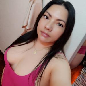 643370618: Chica busca chico en La Coruña