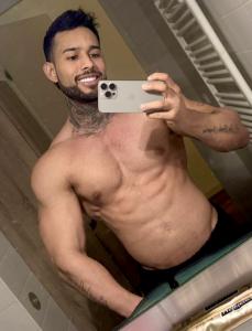 631253830: Chico busca chica en Barcelona