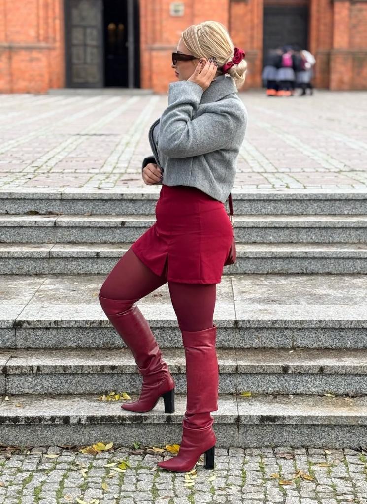 Chica busca chico en Murcia: Chica busca chico