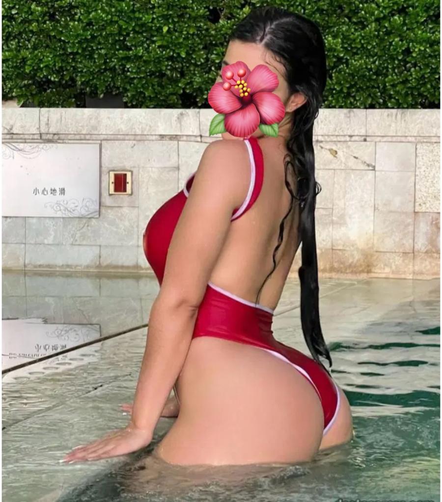 624582883: Chica busca chico en Cádiz