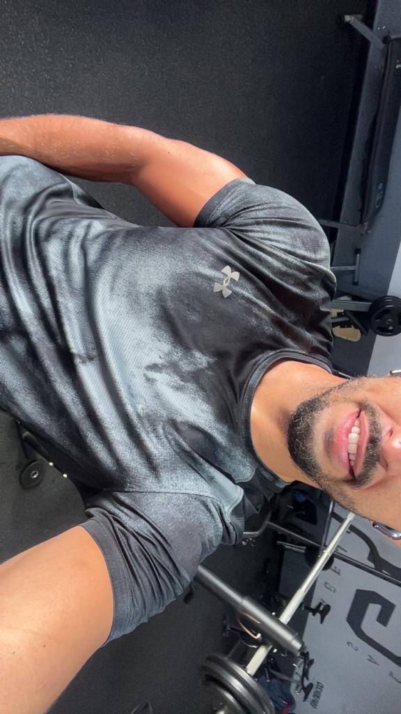 677657024: Chico busca chica en Málaga