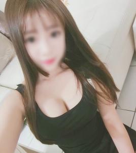 687308721: Chica busca chico en Madrid