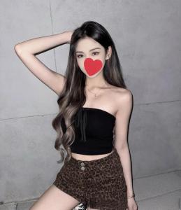 667377188: Chica busca chico en Madrid