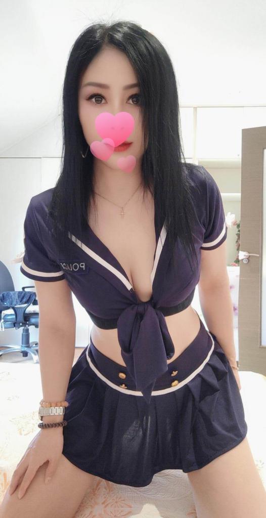 615711587: Chica busca chico en La Coruña