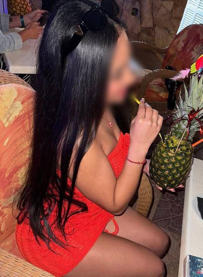 611046230: Chica busca chico en Málaga
