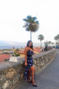 Chico busca chica en Las Palmas: 