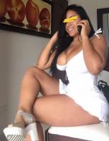 621347076: Chica busca chico en Valencia