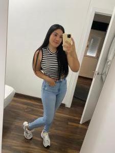 613859119: Chica busca chico en Madrid