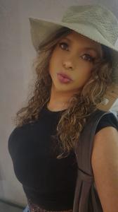 613439052: Transexual en Cáceres