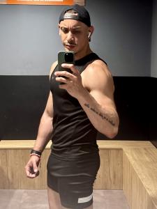 Chico busca chica en Asturias: 