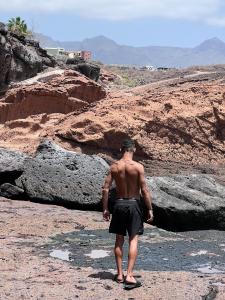 607618592: Chico busca chica en Tenerife