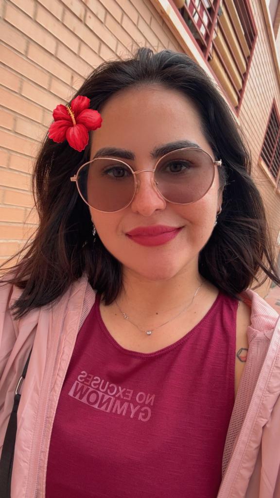 Chica busca chico en Granada: 