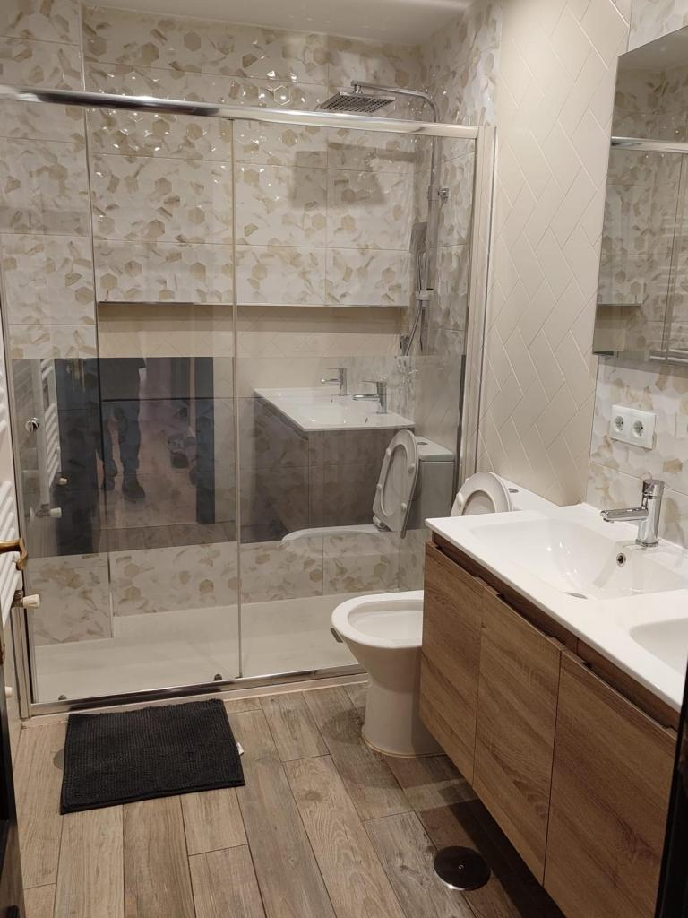 602007873:  en León