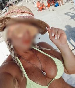 632526921: Chica busca chico en Tenerife