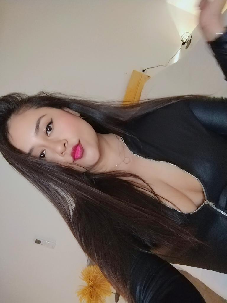 613579358: Chica busca chico en Badajoz