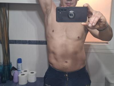 686972509: Chico busca chica en Castellón