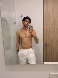 633251670: Chico busca chica en Madrid