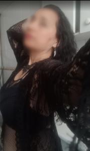 642984686: Chica busca chico en Madrid