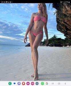 613883063: Chica busca chico en Alicante