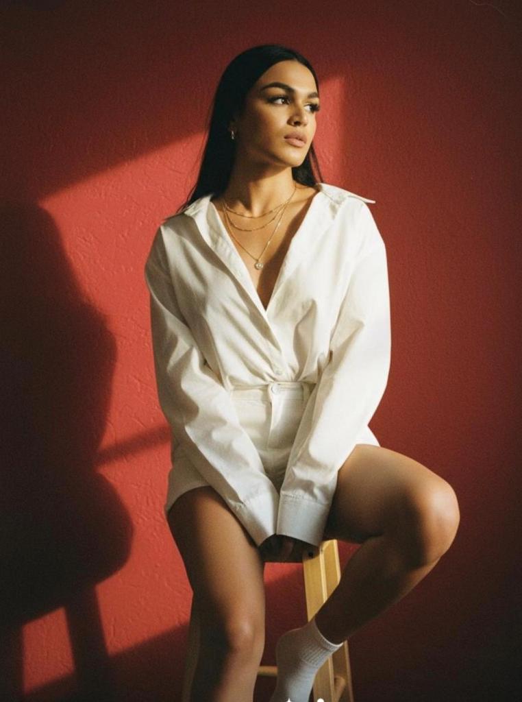 653423408: Transexual en Soria