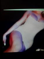 645141977: Chica busca chico en Lugo