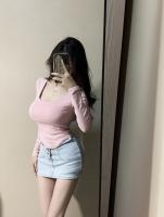 617271505: Chica busca chico en Sevilla