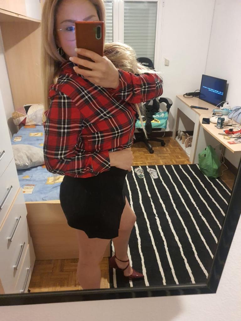 643001842: Chica busca chico en Burgos