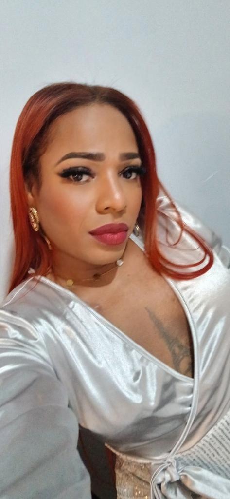 614559833: Transexual en Burgos