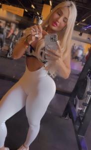 622075969: Chica busca chico en Pontevedra