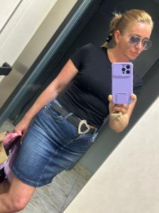 Chica busca chico en Cantabria: Chica busca chico