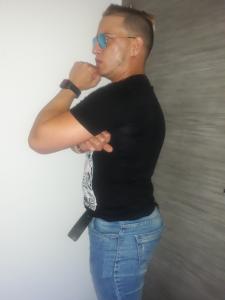 603228630: Chico busca chica en Zaragoza