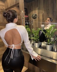 613698843: Chica busca chico en Málaga