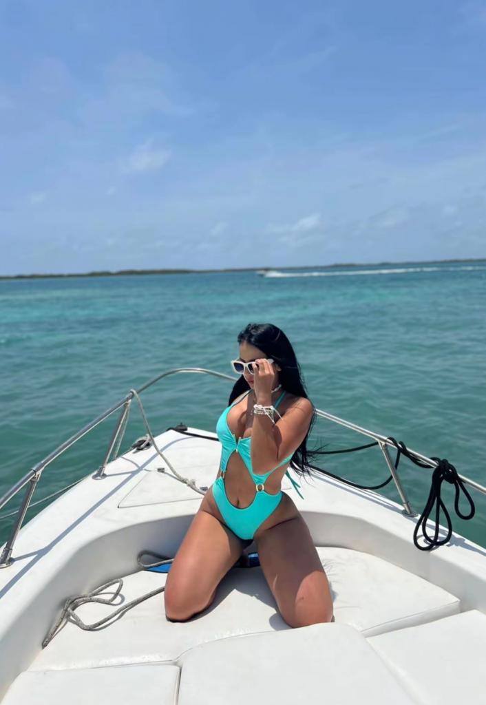 Chica busca chico en Tenerife: 