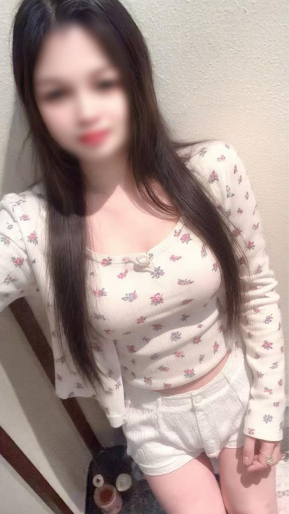645690017: Chica busca chico en Zaragoza