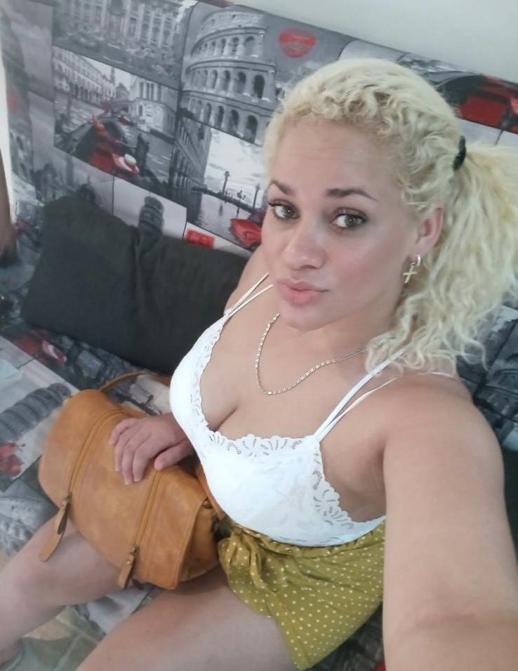 Chica busca chico en Jaén: 