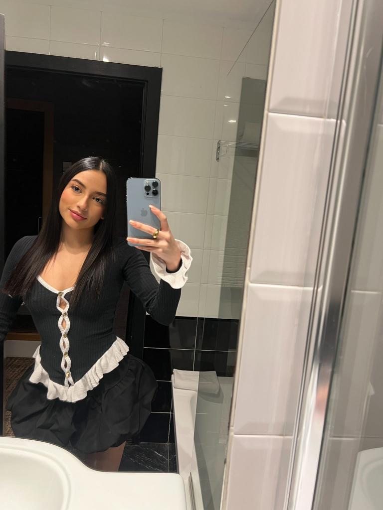 602716035: Chica busca chico en Málaga