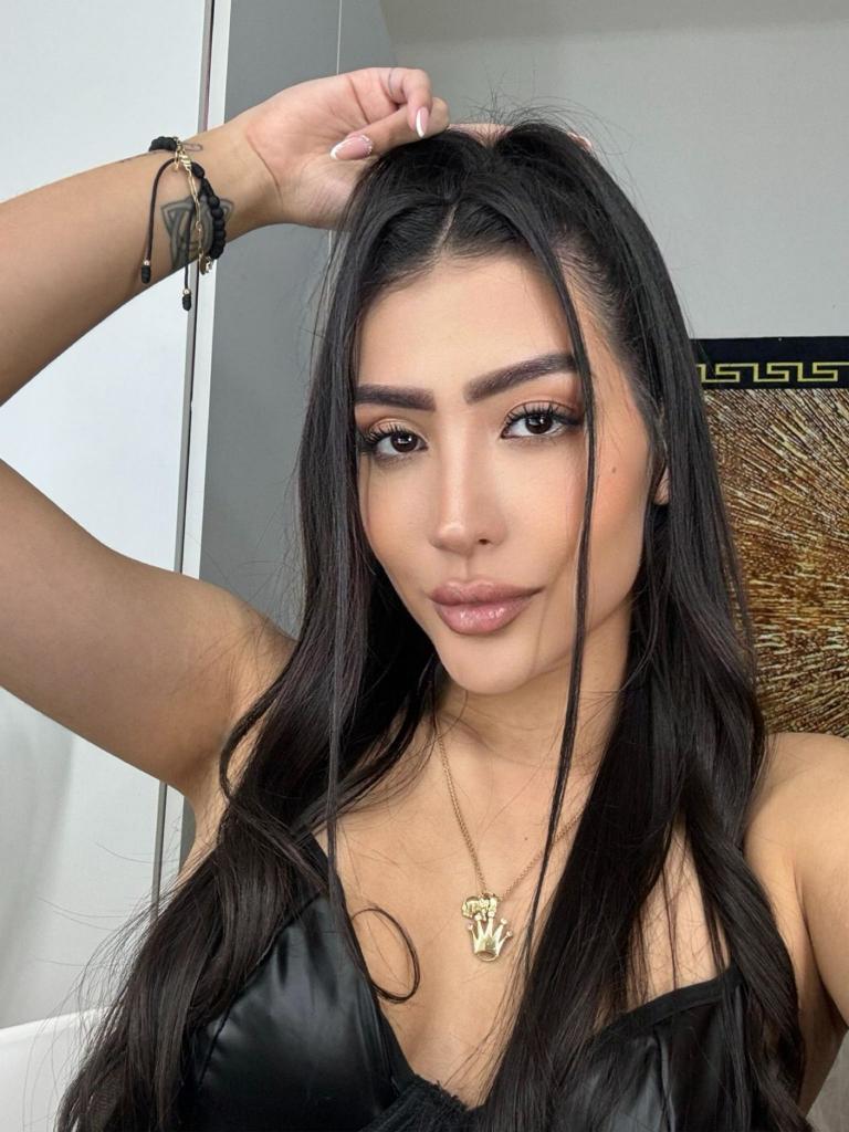 Chica busca chico en Barcelona: 