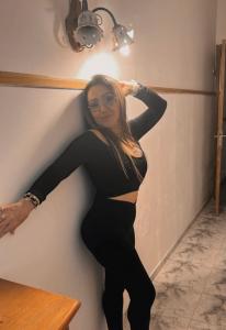 613635993: Chica busca chico en Murcia