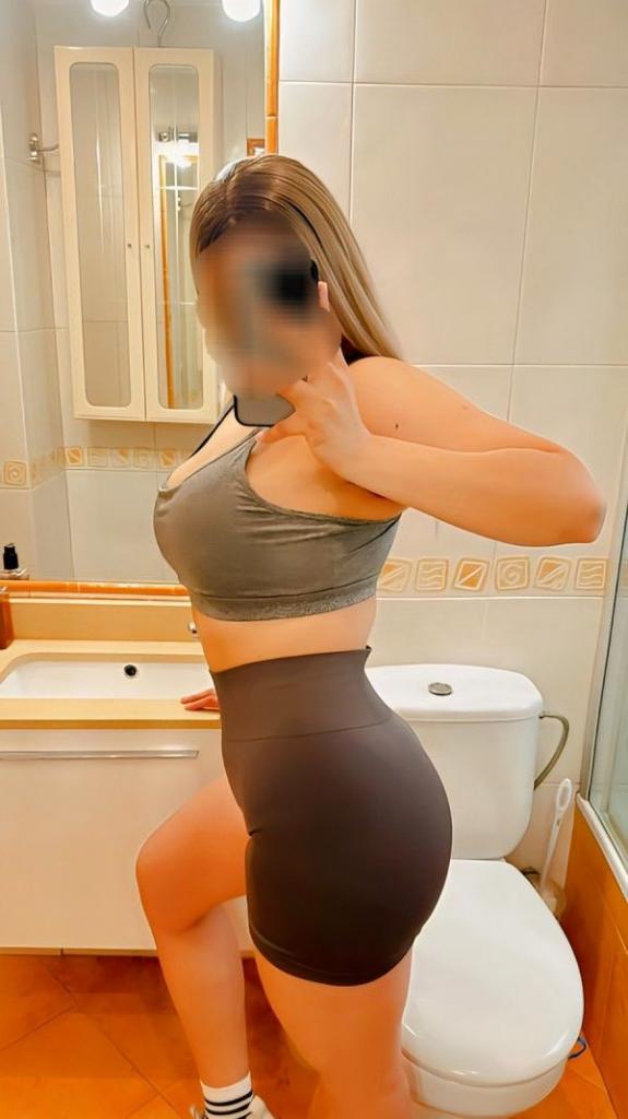 643802369: Chica busca chico en La Rioja