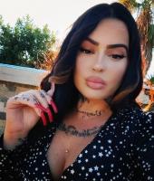 641296067: Chica busca chico en Madrid