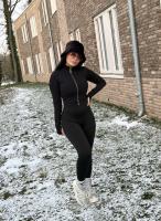 613881313: Chica busca chico en Valencia