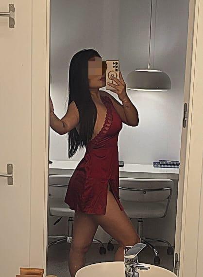 645749046: Chica busca chico en Zamora